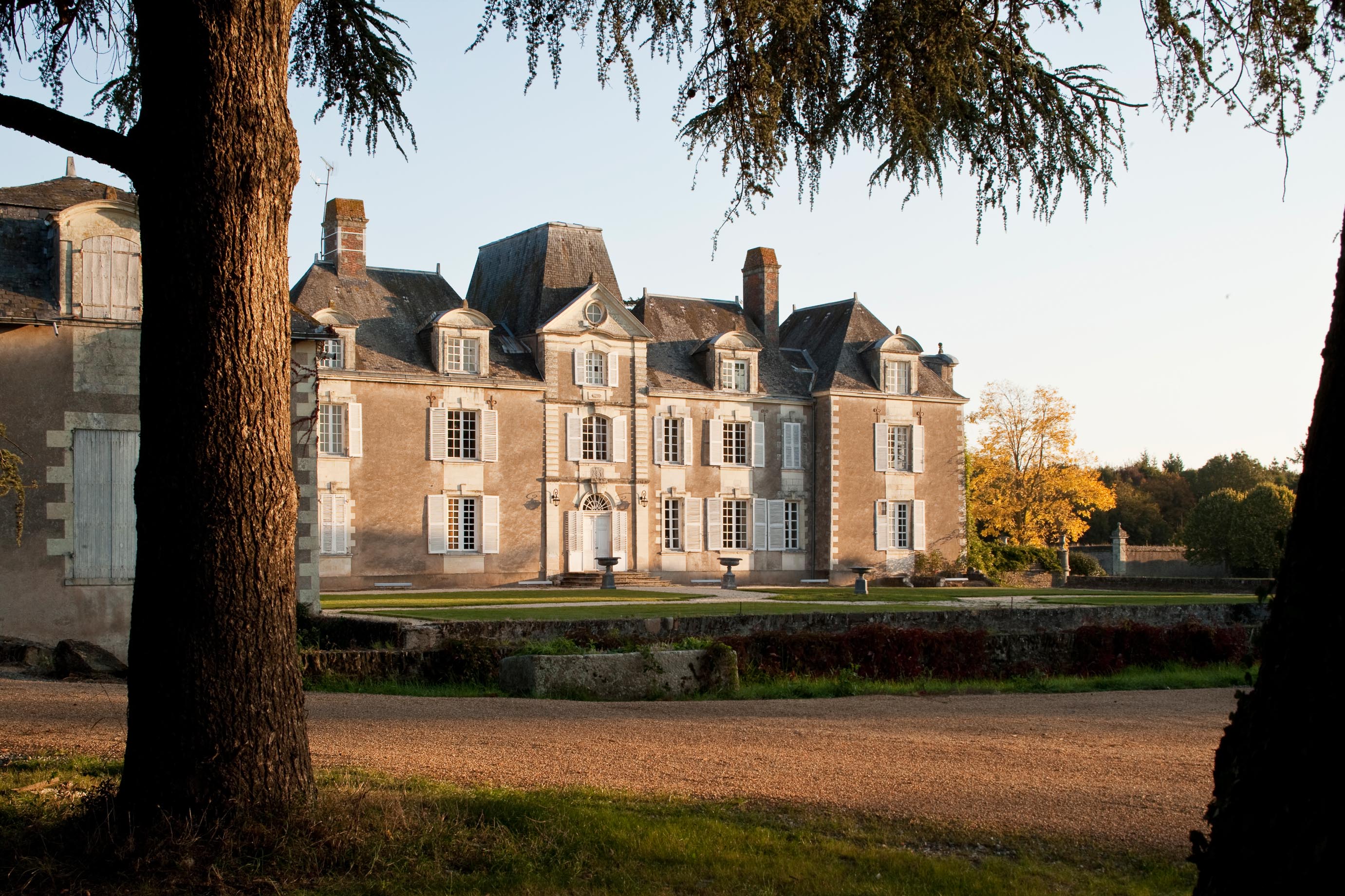 Exterior of Domaine des Lys Luxury Hotel in the Pays de la Loire in Ancenis